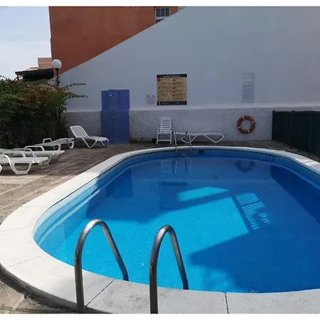 Beautiful Duplex With Internet